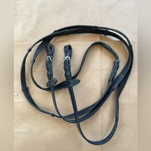 Black English Reins